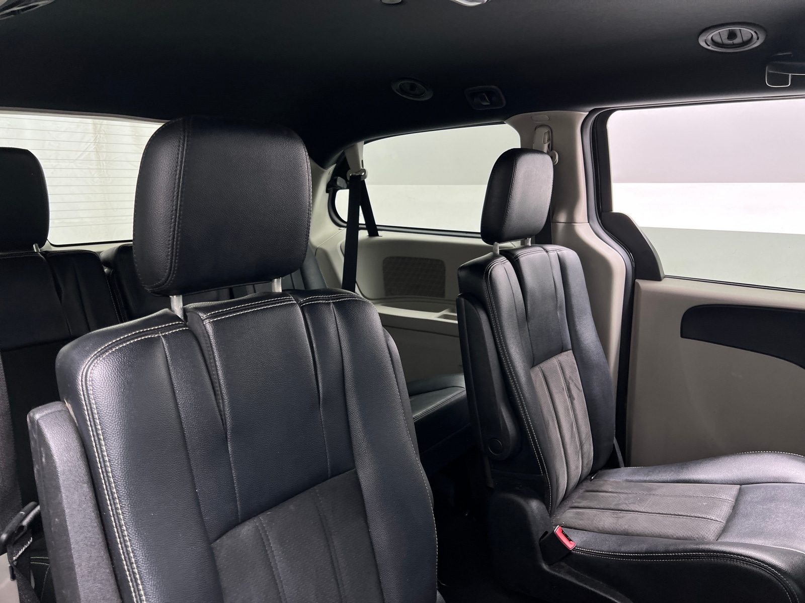 Thumbnail: 2019 Dodge Grand Caravan - 5