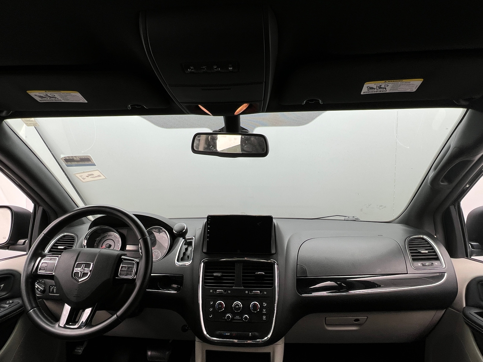 Thumbnail: 2019 Dodge Grand Caravan - 2