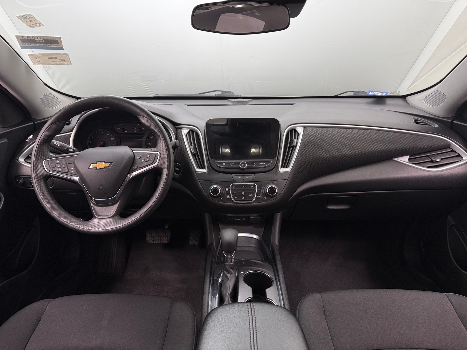 Thumbnail: 2023 Chevrolet Malibu - 3