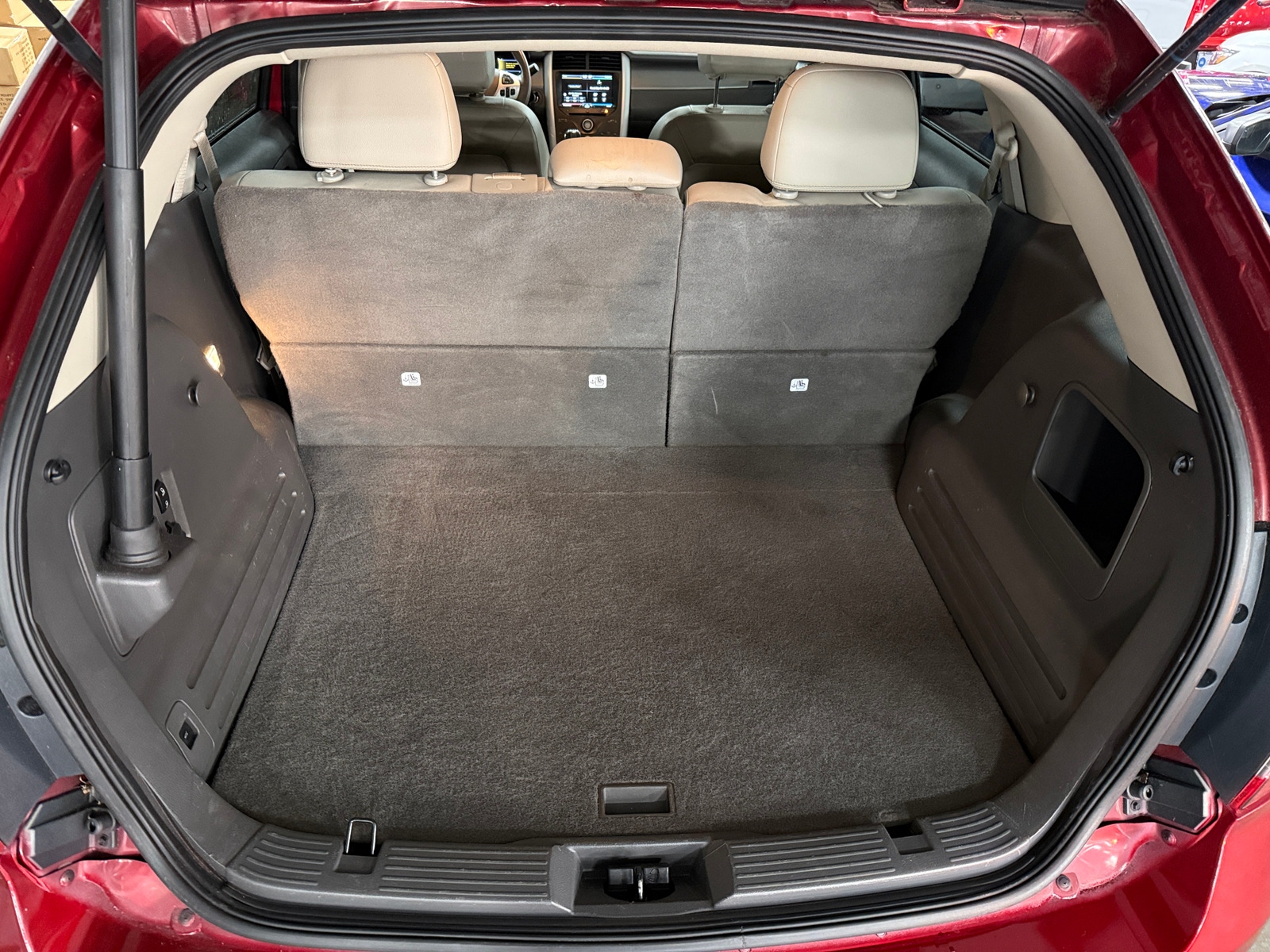 Thumbnail: 2014 Ford Edge - 6