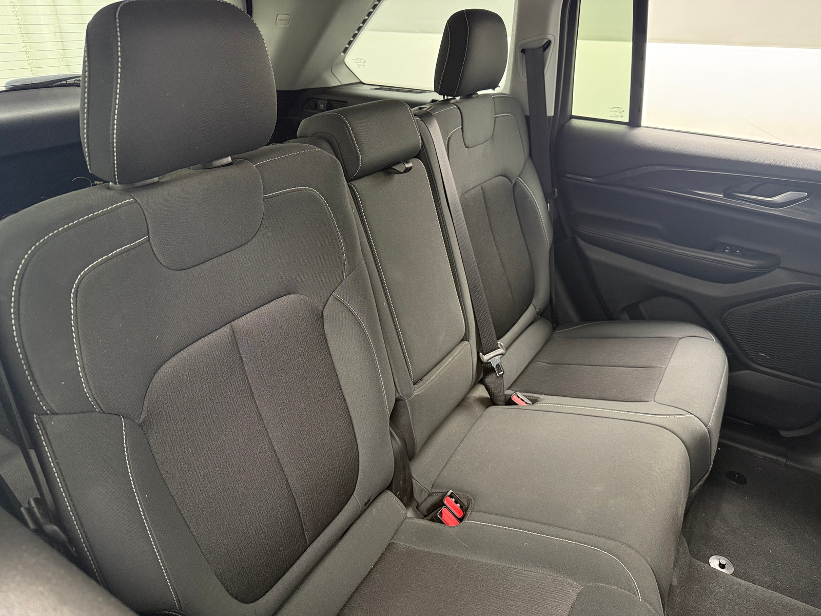 Thumbnail: 2023 Jeep Grand Cherokee - 6