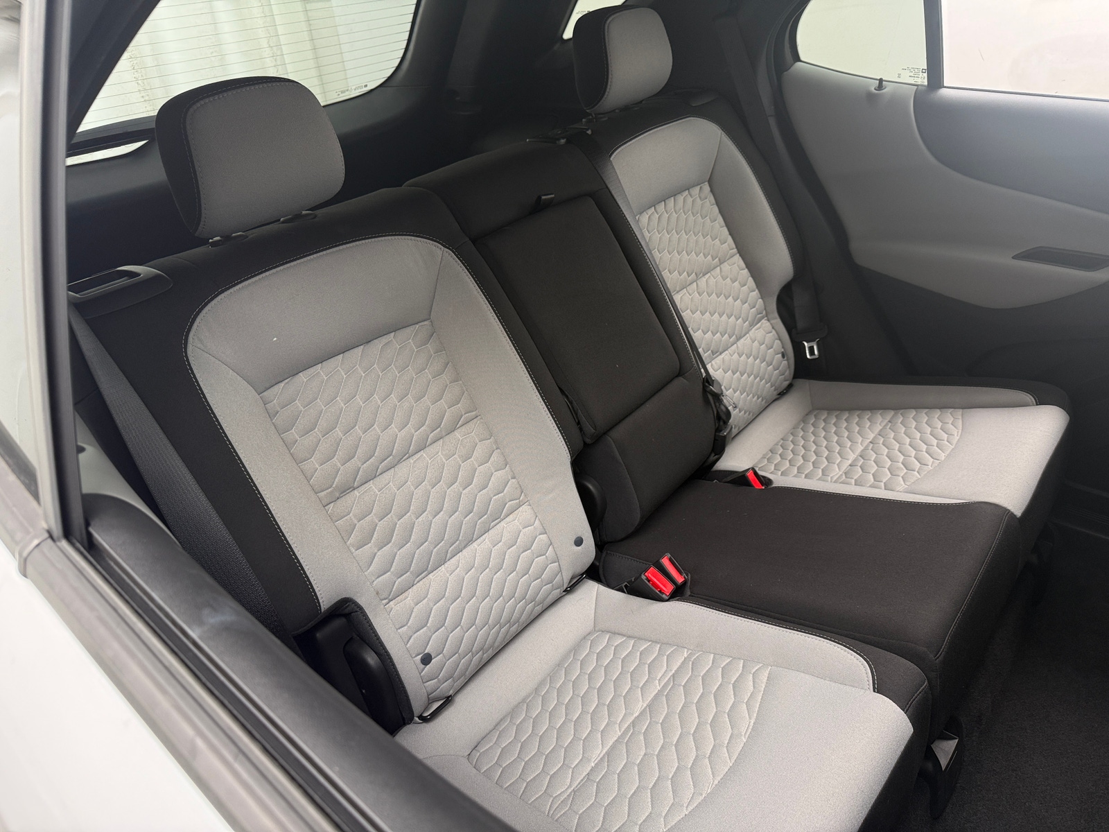 Thumbnail: 2020 Chevrolet Equinox - 6