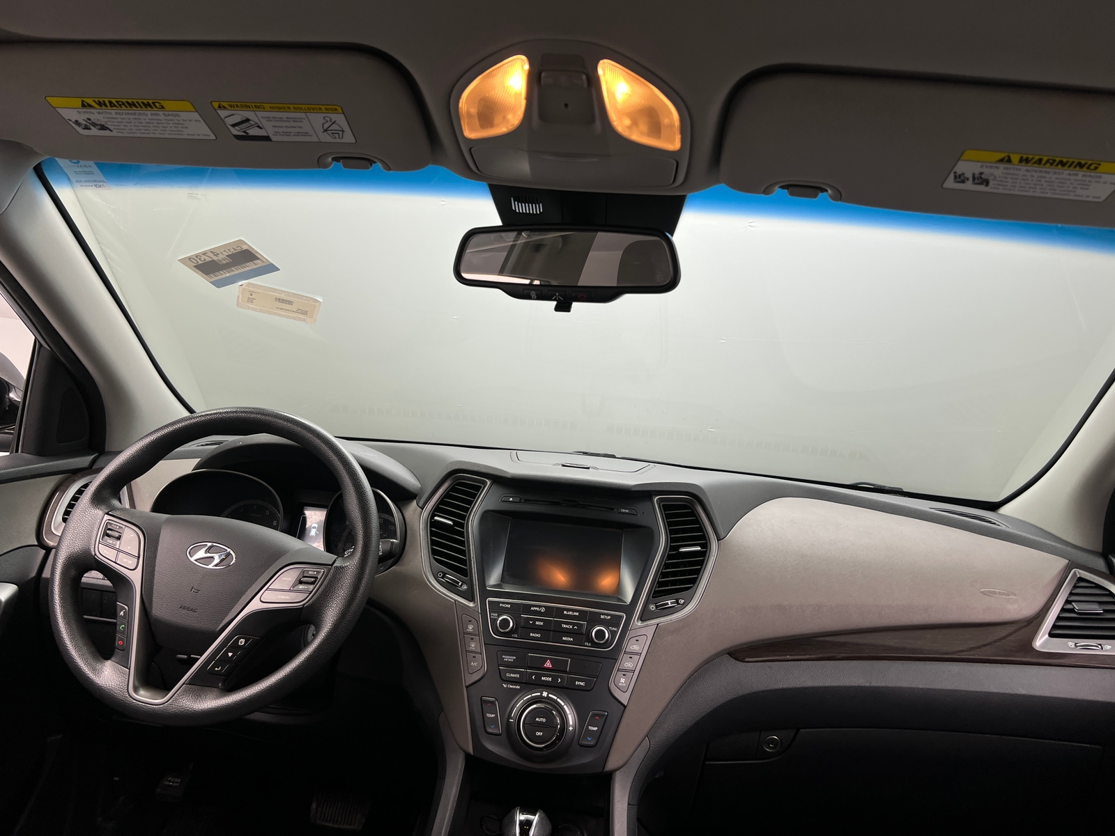 Thumbnail: 2018 Hyundai Santa Fe - 3