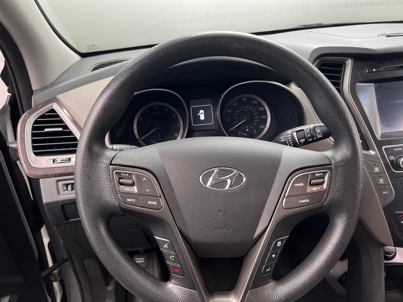 Thumbnail: 2018 Hyundai Santa Fe - 5