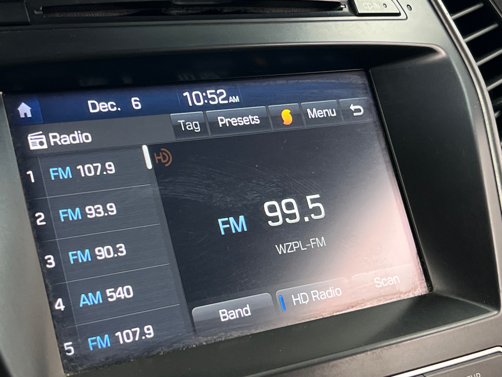 Thumbnail: 2018 Hyundai Santa Fe - 4