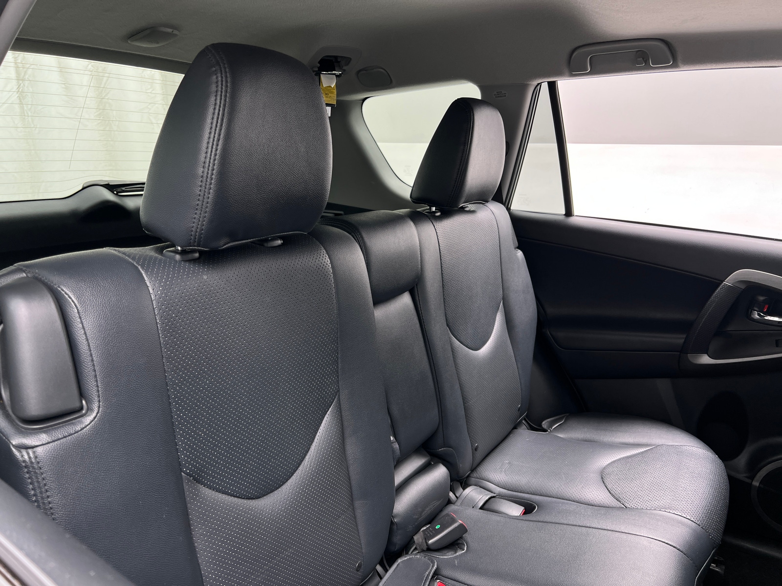 Thumbnail: 2012 Toyota RAV4 - 6