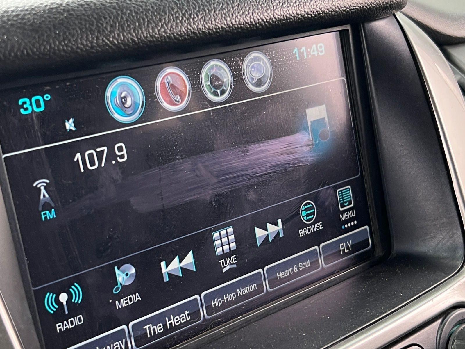 Thumbnail: 2020 Chevrolet Suburban - 3