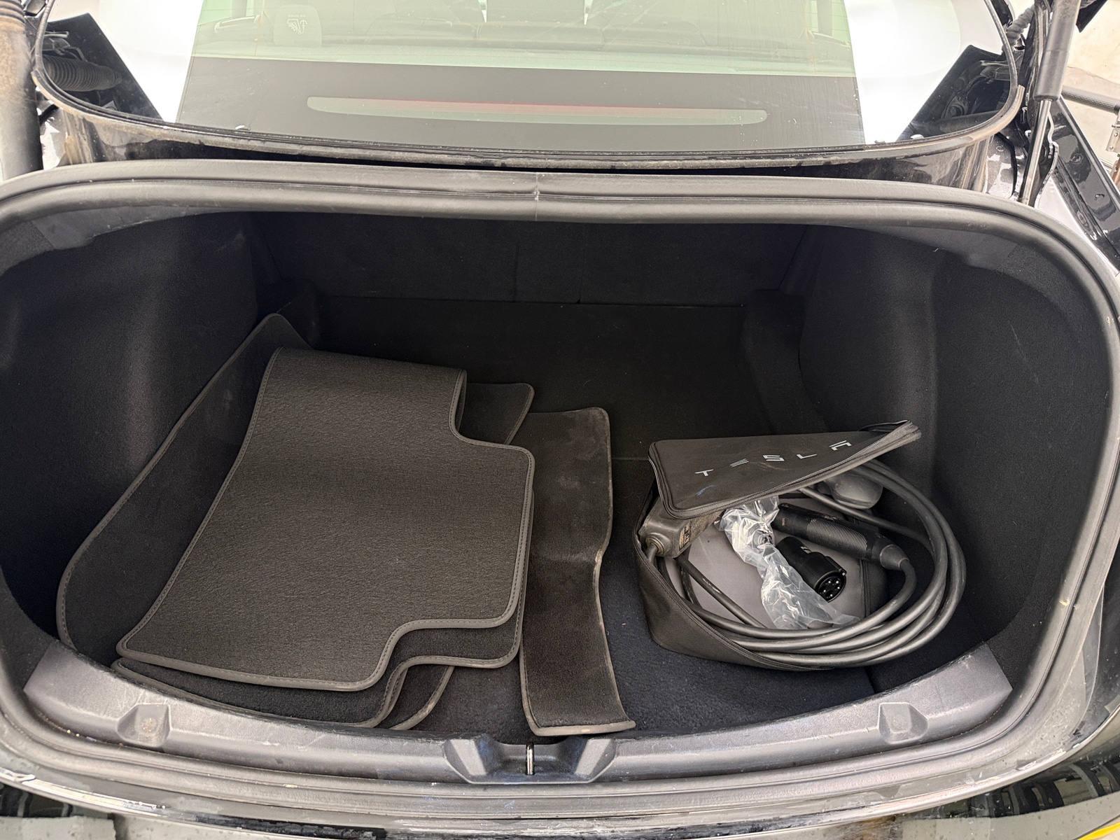 Thumbnail: 2023 Tesla Model 3 - 6