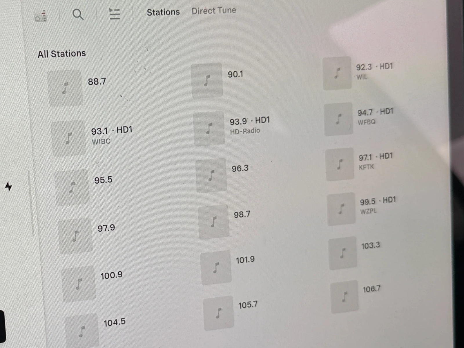 Thumbnail: 2023 Tesla Model 3 - 3