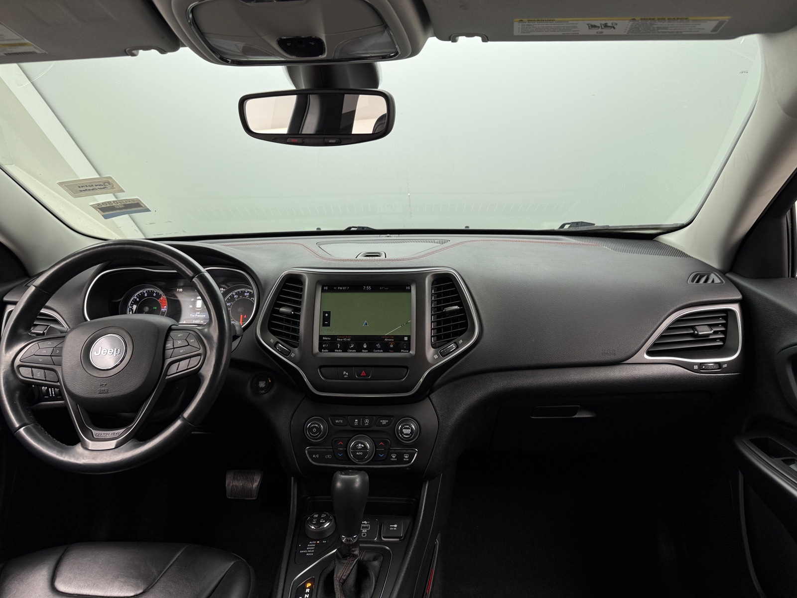 Thumbnail: 2019 Jeep Cherokee - 3