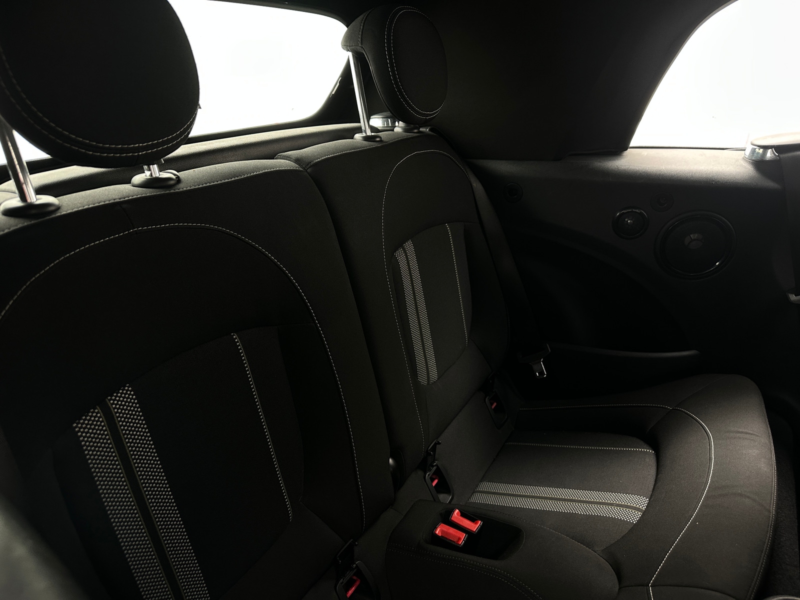 Thumbnail: 2017 MINI Cooper Convertible - 6