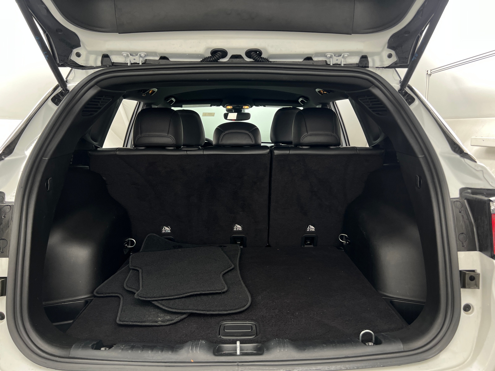 Thumbnail: 2024 Jeep Compass - 6