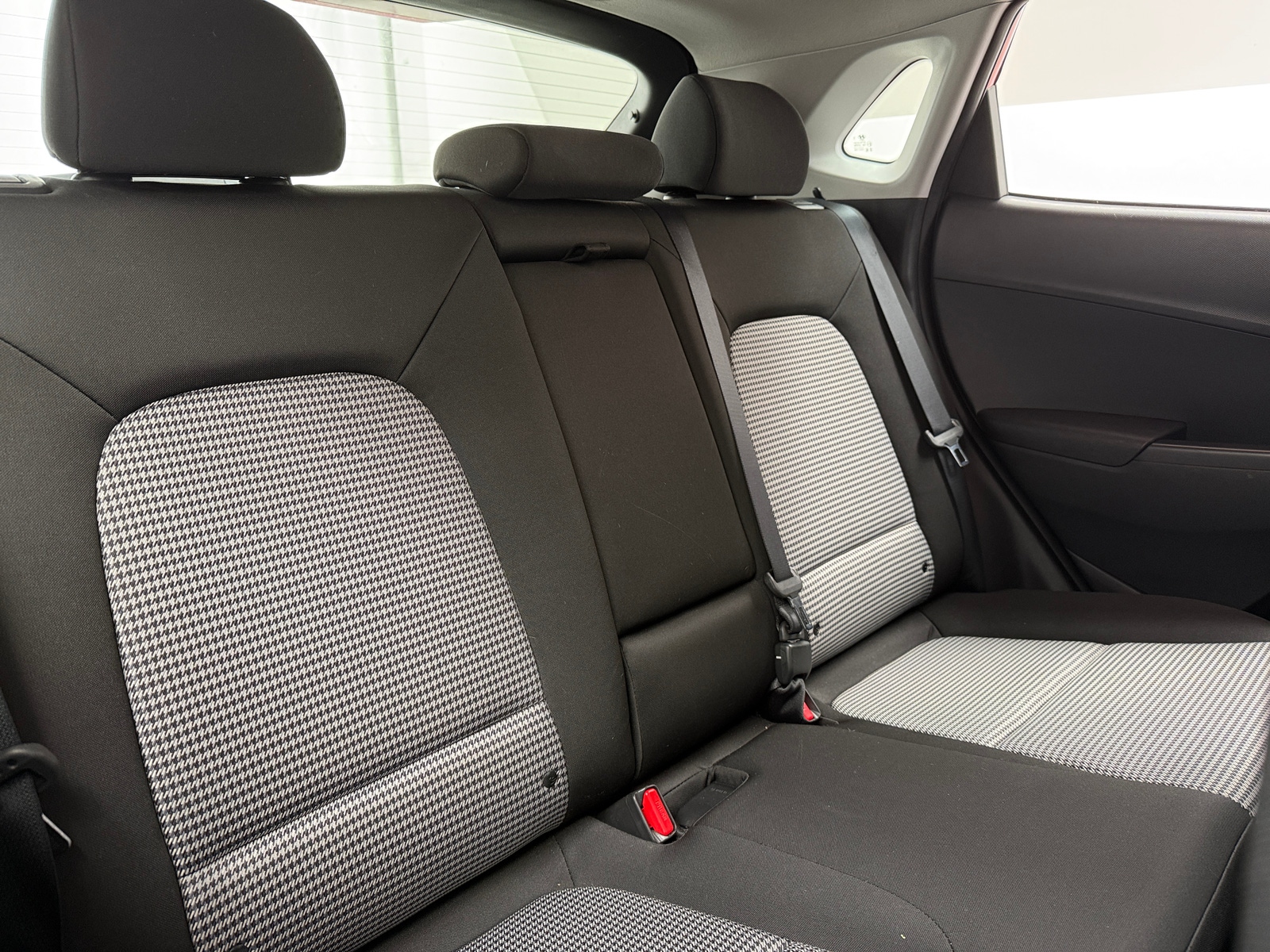 Thumbnail: 2020 Hyundai Kona - 6