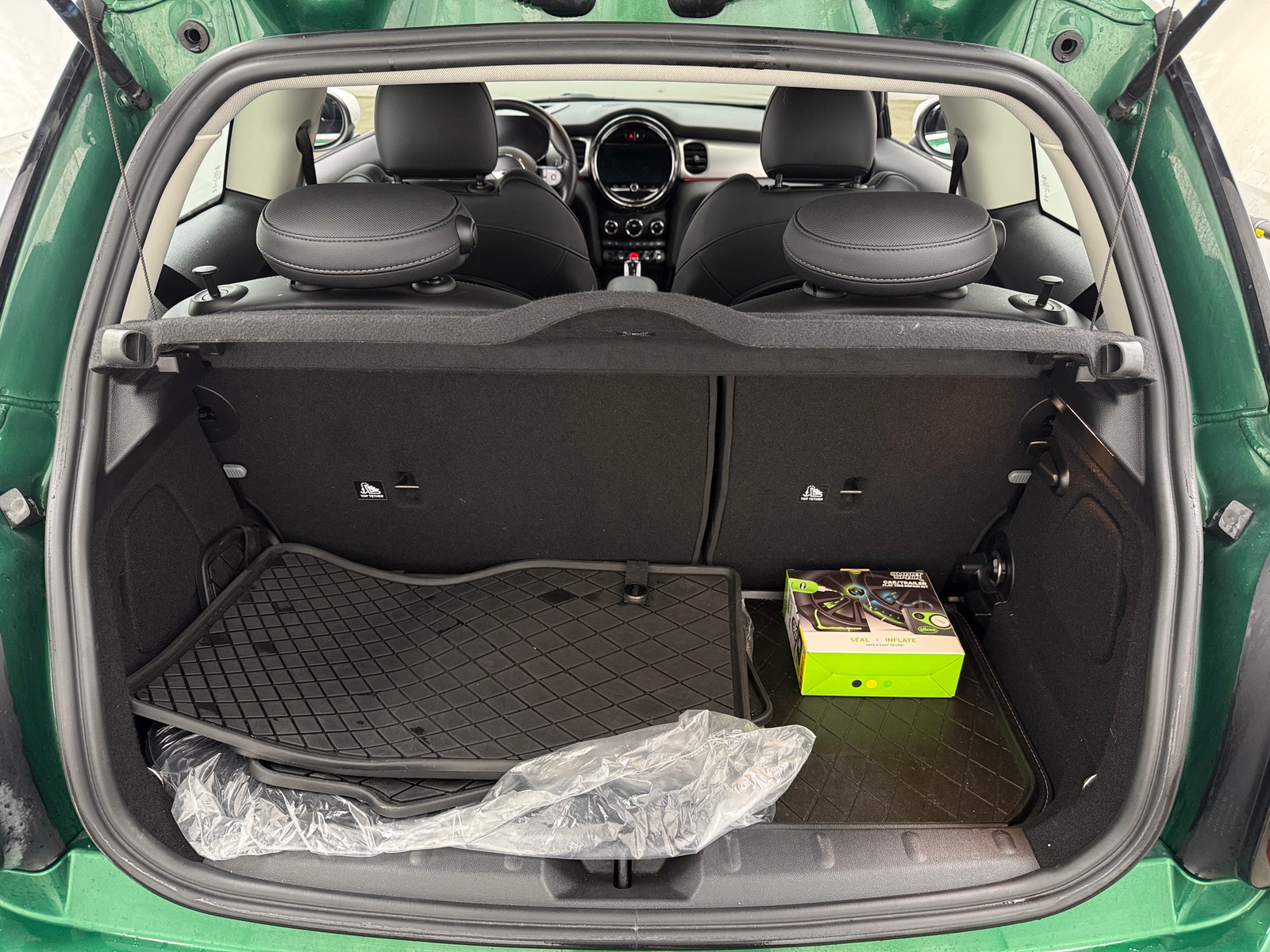 Thumbnail: 2022 MINI Cooper Hardtop - 6