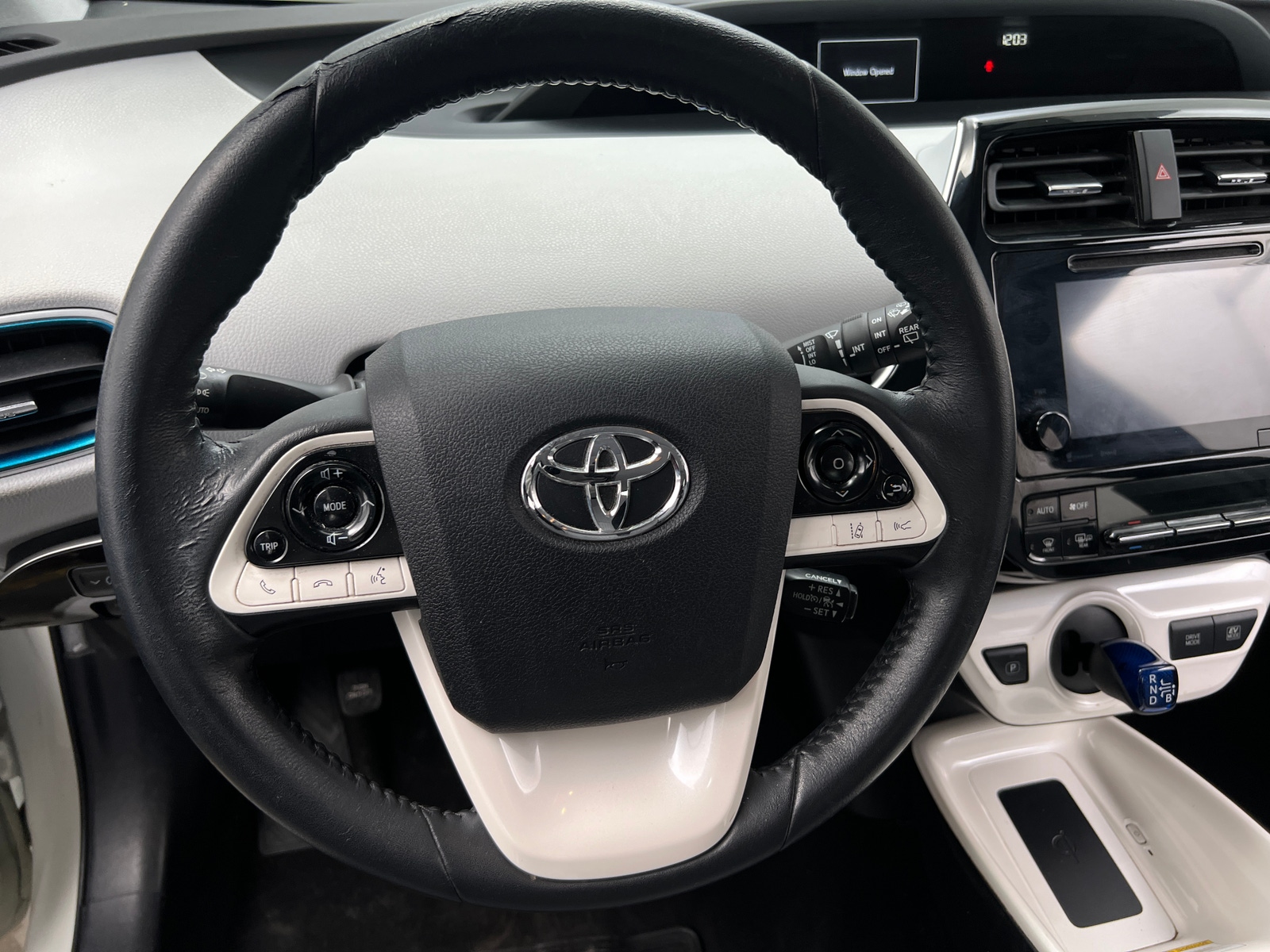 Thumbnail: 2016 Toyota Prius - 5