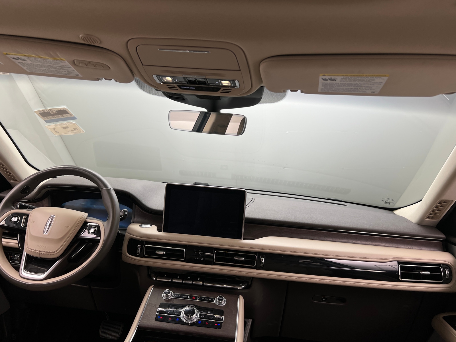 Thumbnail: 2023 Lincoln Aviator - 2