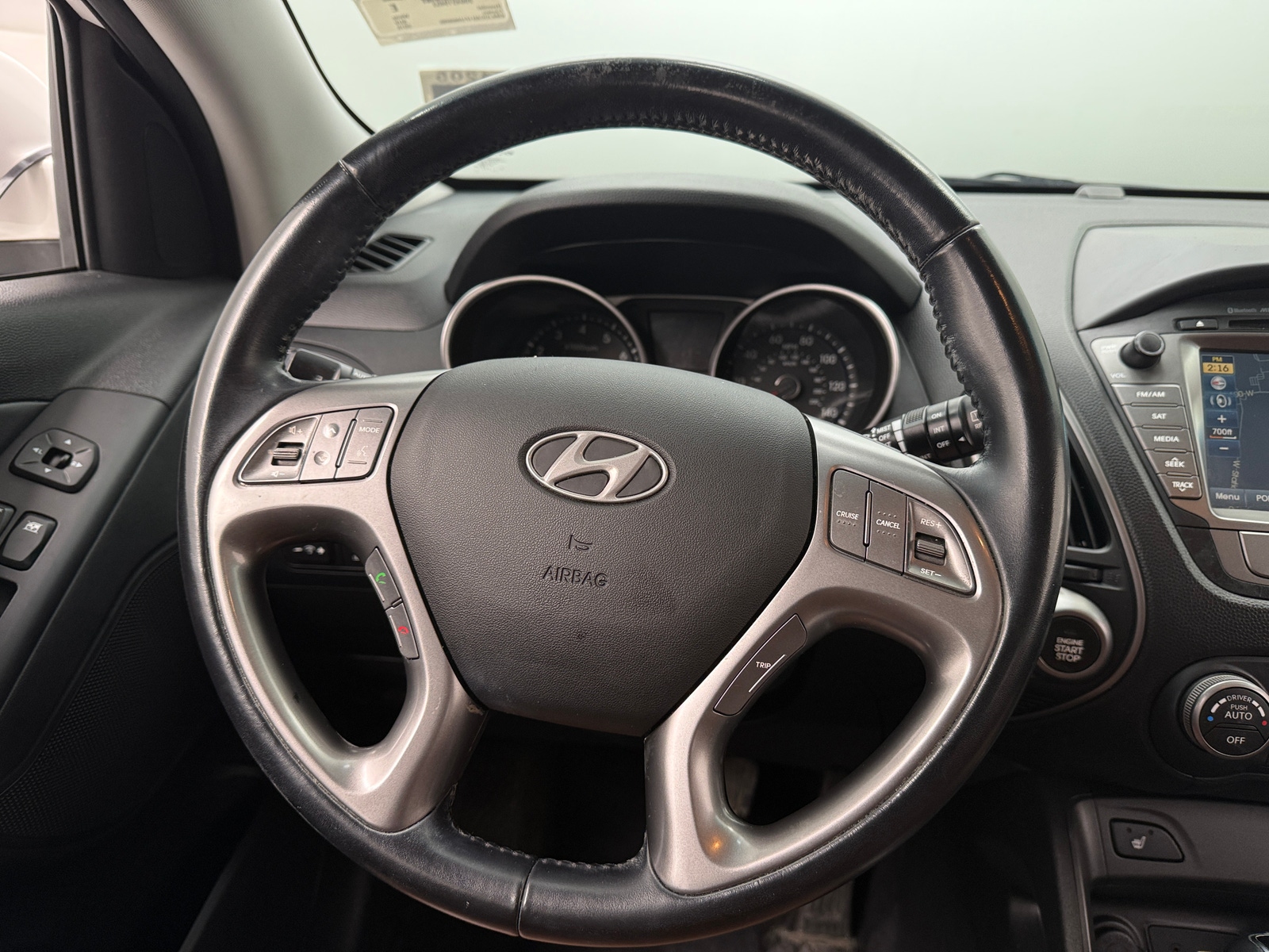 Thumbnail: 2015 Hyundai Tucson - 4