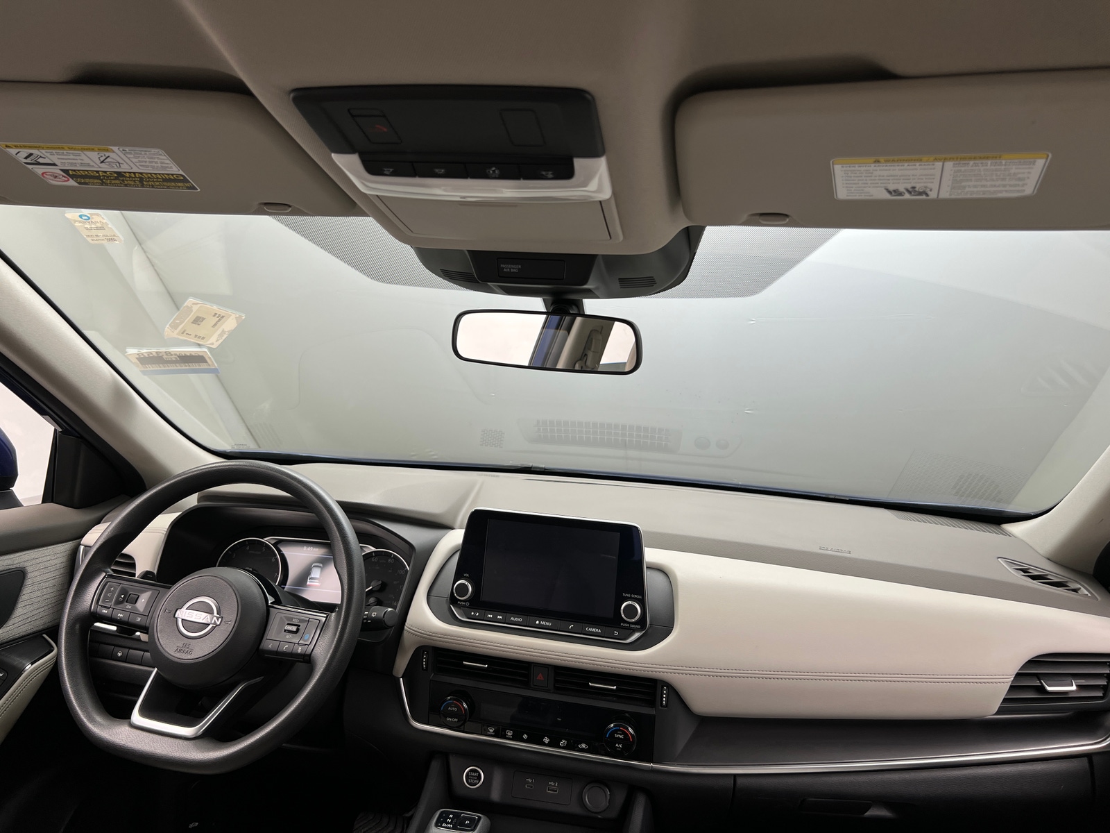 Thumbnail: 2023 Nissan Rogue - 3