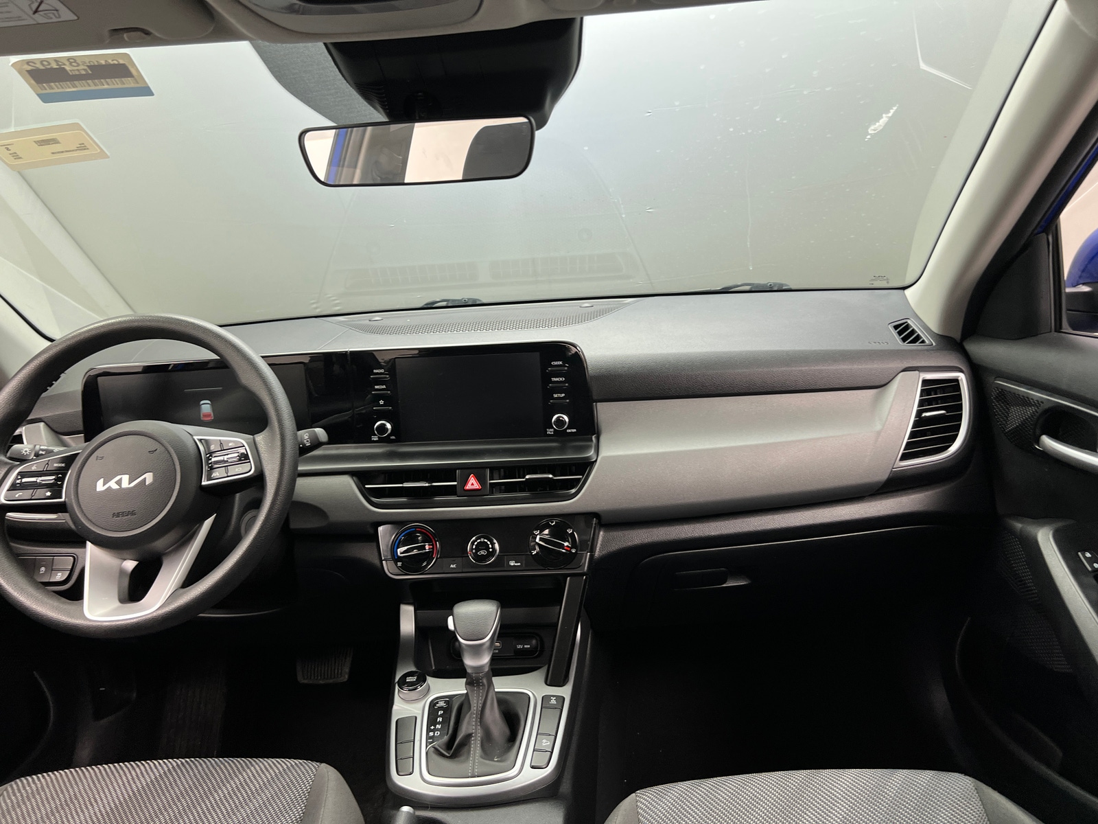 Thumbnail: 2024 Kia Seltos - 3