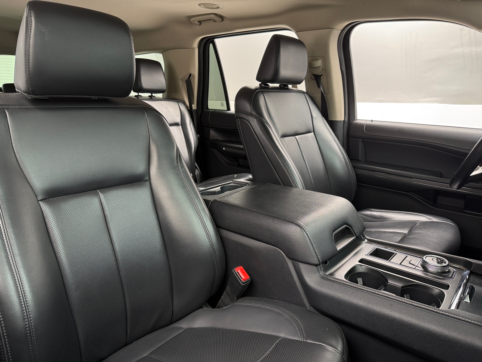 Thumbnail: 2023 Ford Expedition MAX - 2