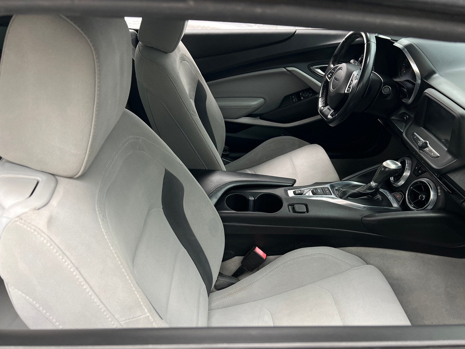 Thumbnail: 2018 Chevrolet Camaro - 2