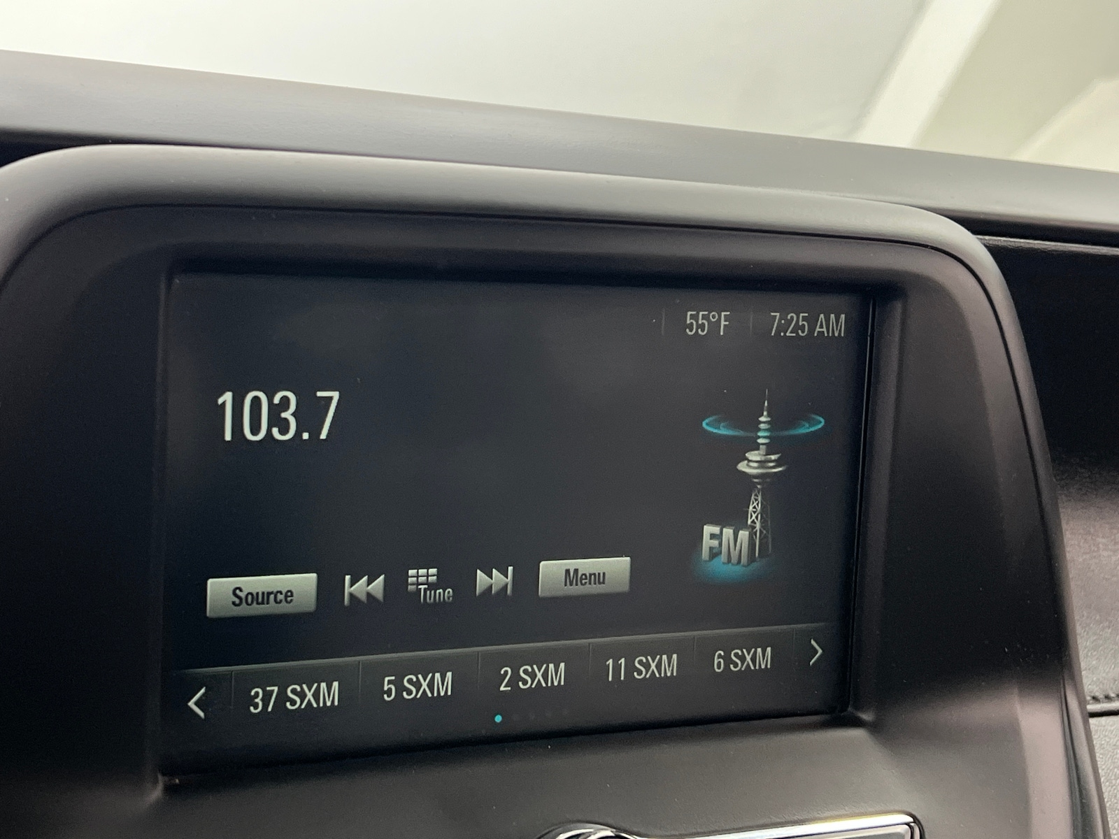 Thumbnail: 2018 Chevrolet Camaro - 4