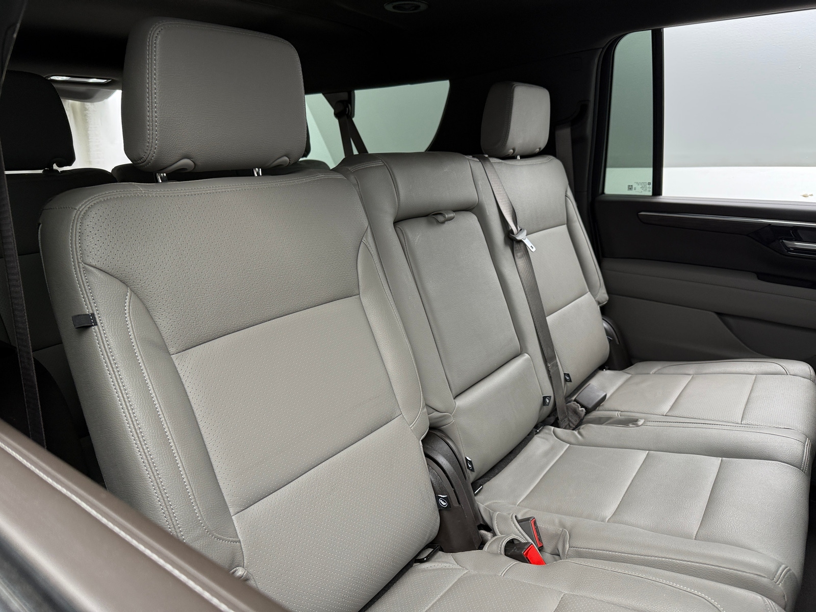 Thumbnail: 2025 Chevrolet Suburban - 6