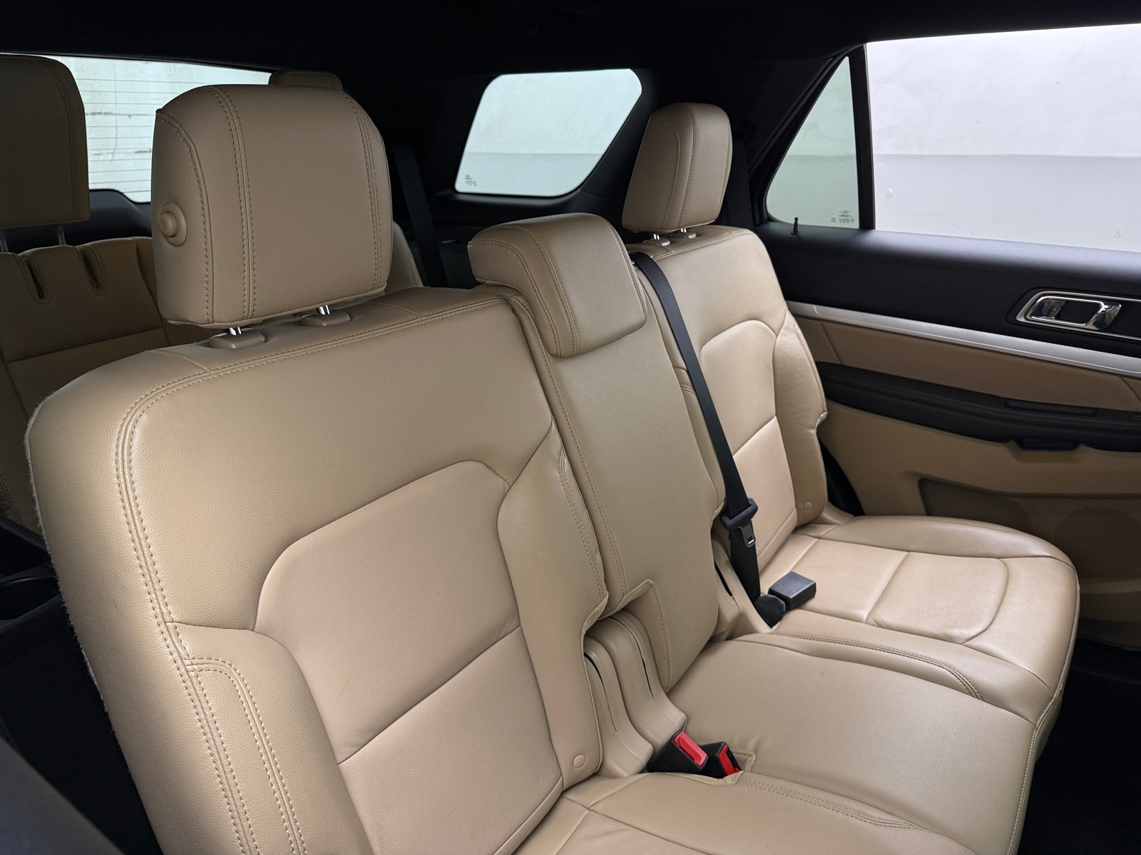 Thumbnail: 2017 Ford Explorer - 5