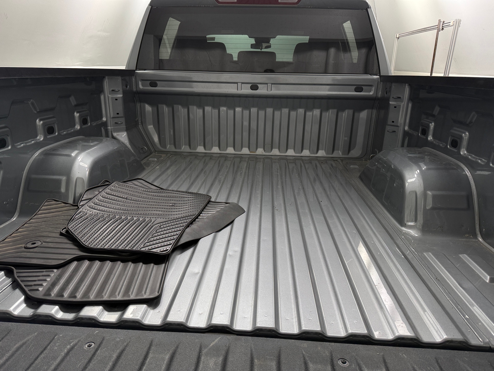 Thumbnail: 2024 Chevrolet Silverado 1500 - 7