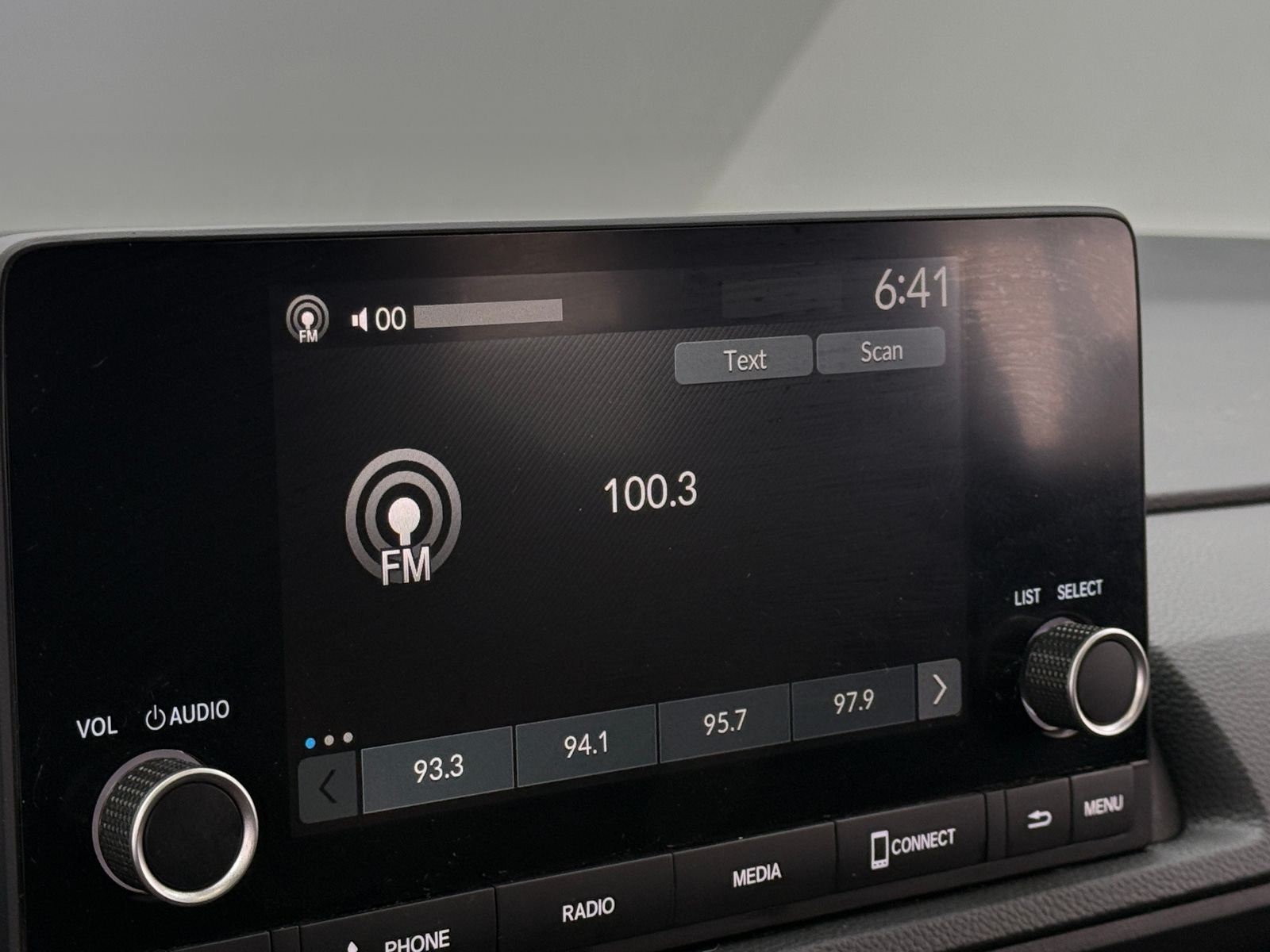 Thumbnail: 2023 Honda CR-V - 4