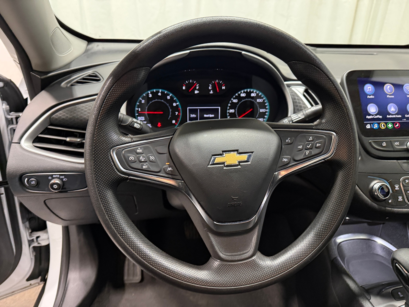 Thumbnail: 2024 Chevrolet Malibu - 5