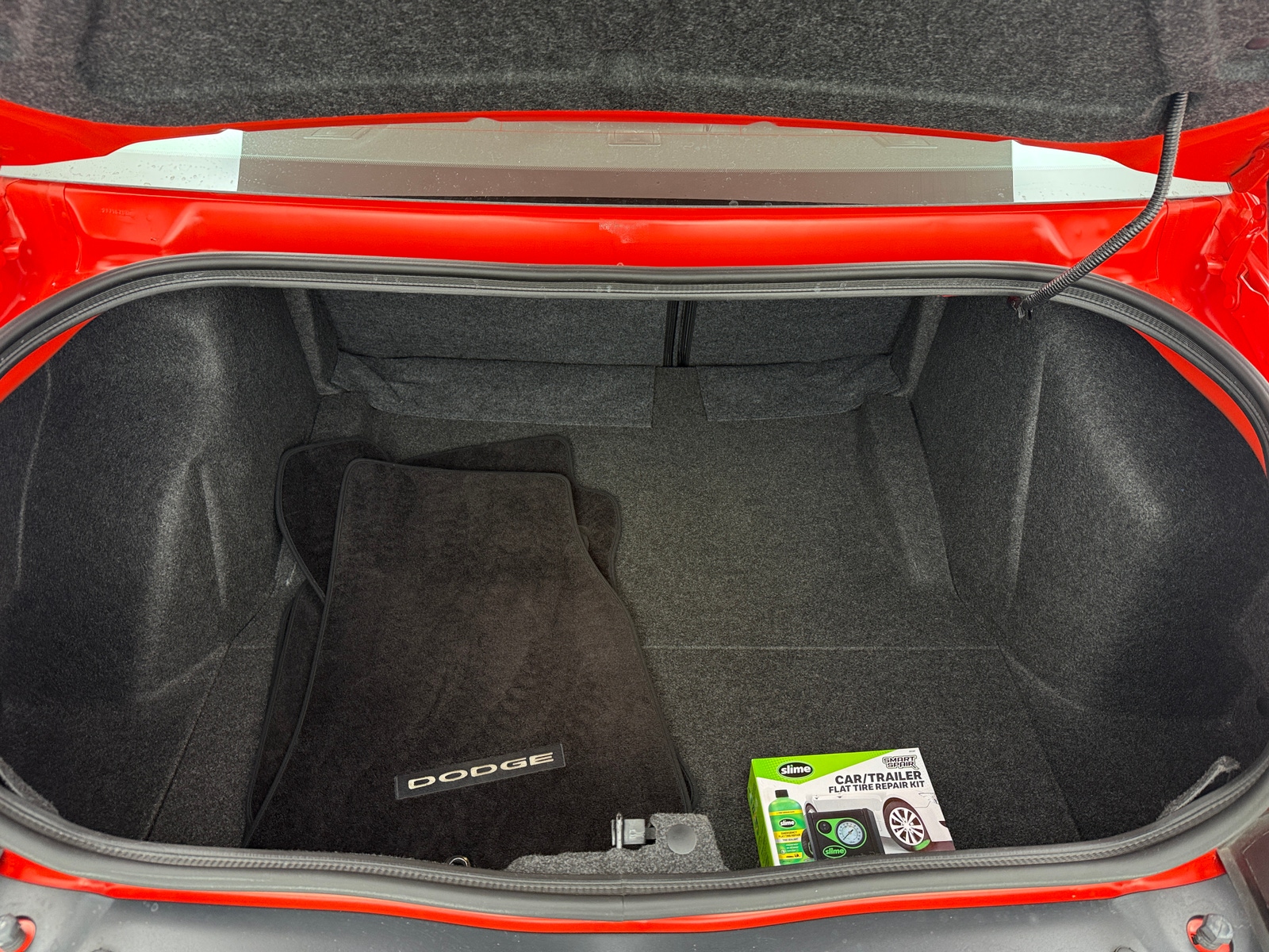 Thumbnail: 2017 Dodge Challenger - 4