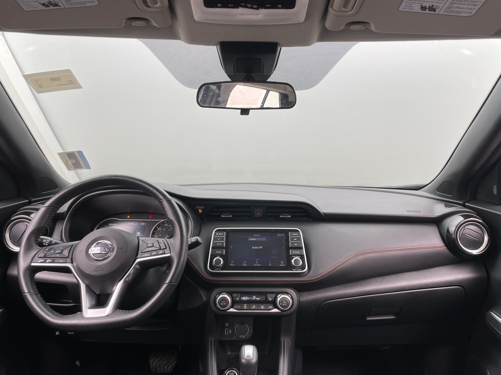 Thumbnail: 2020 Nissan Kicks - 3