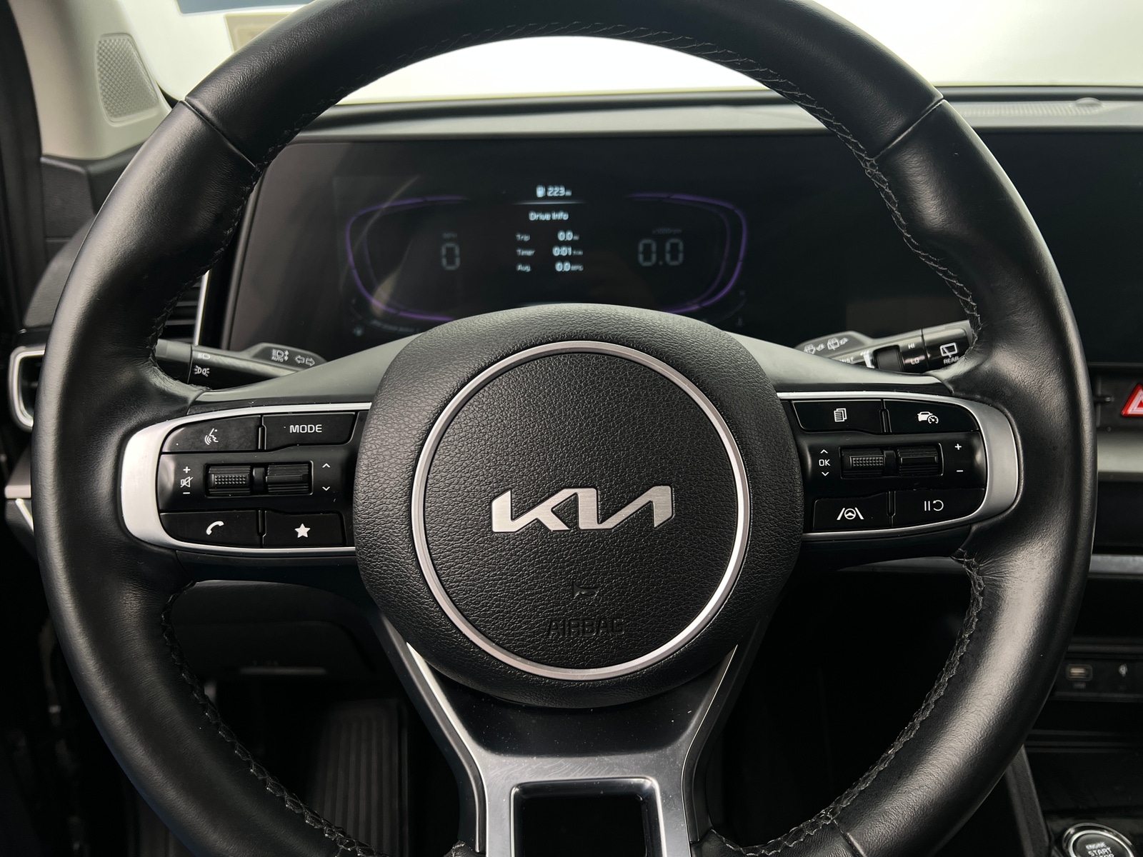 Thumbnail: 2025 Kia Sportage - 4