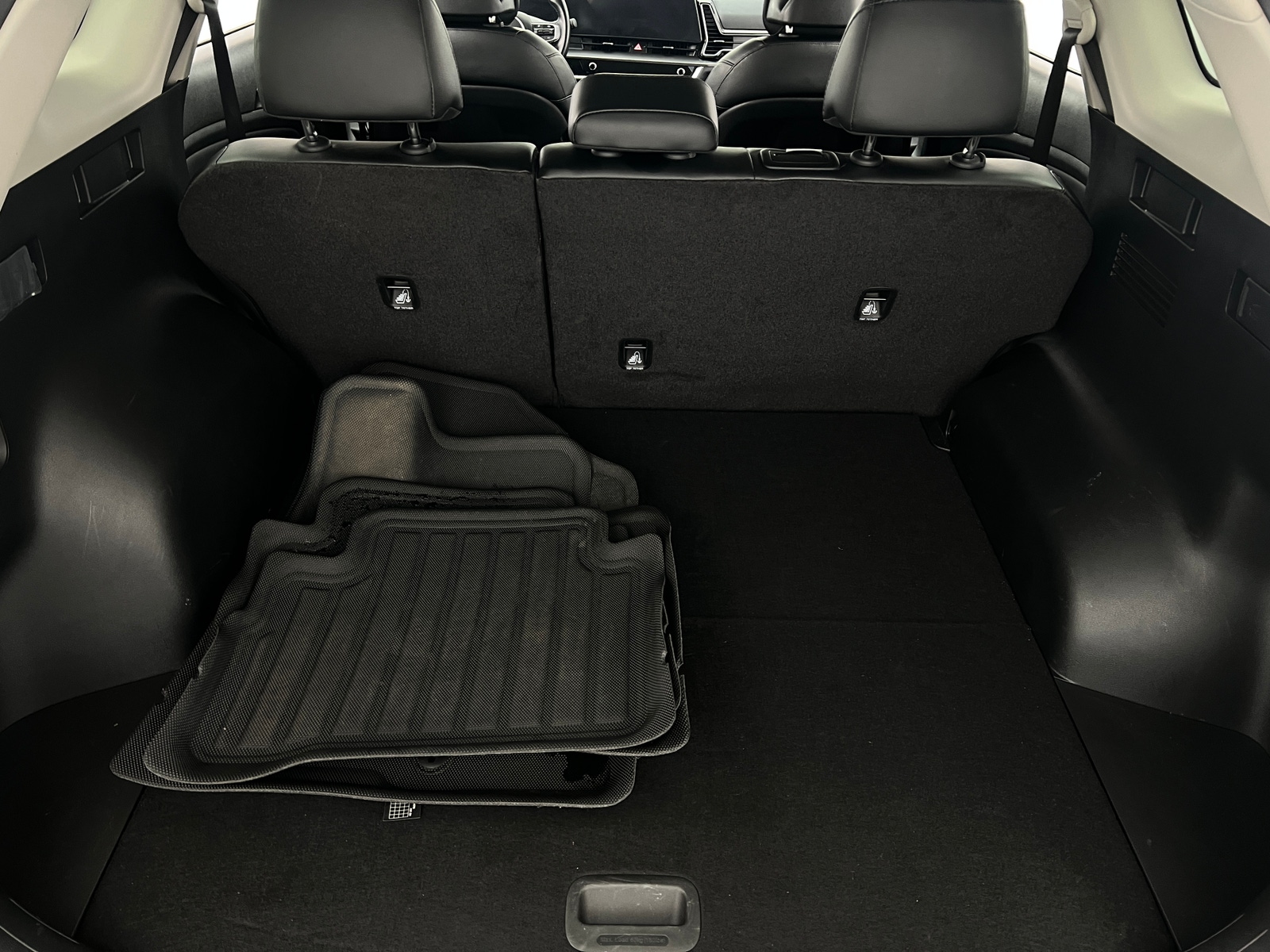 Thumbnail: 2025 Kia Sportage - 6