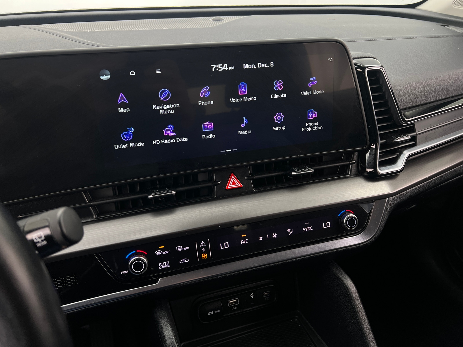 Thumbnail: 2025 Kia Sportage - 3