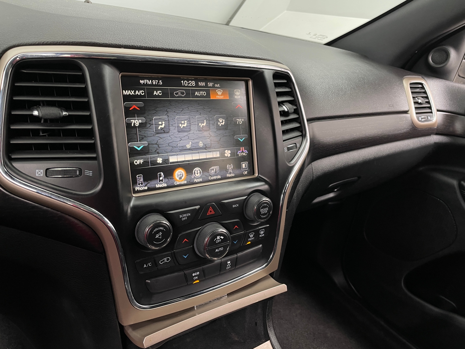 Thumbnail: 2014 Jeep Grand Cherokee - 4