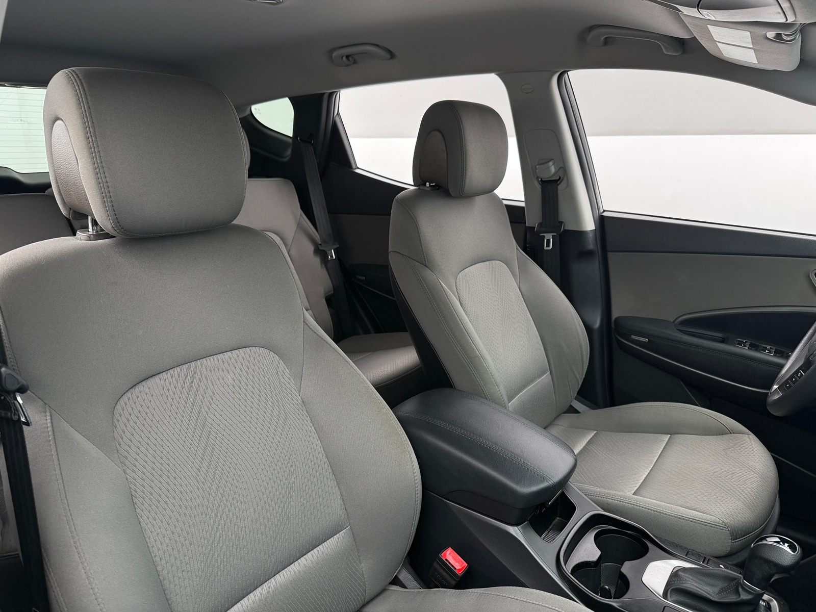 Thumbnail: 2017 Hyundai Santa Fe - 2