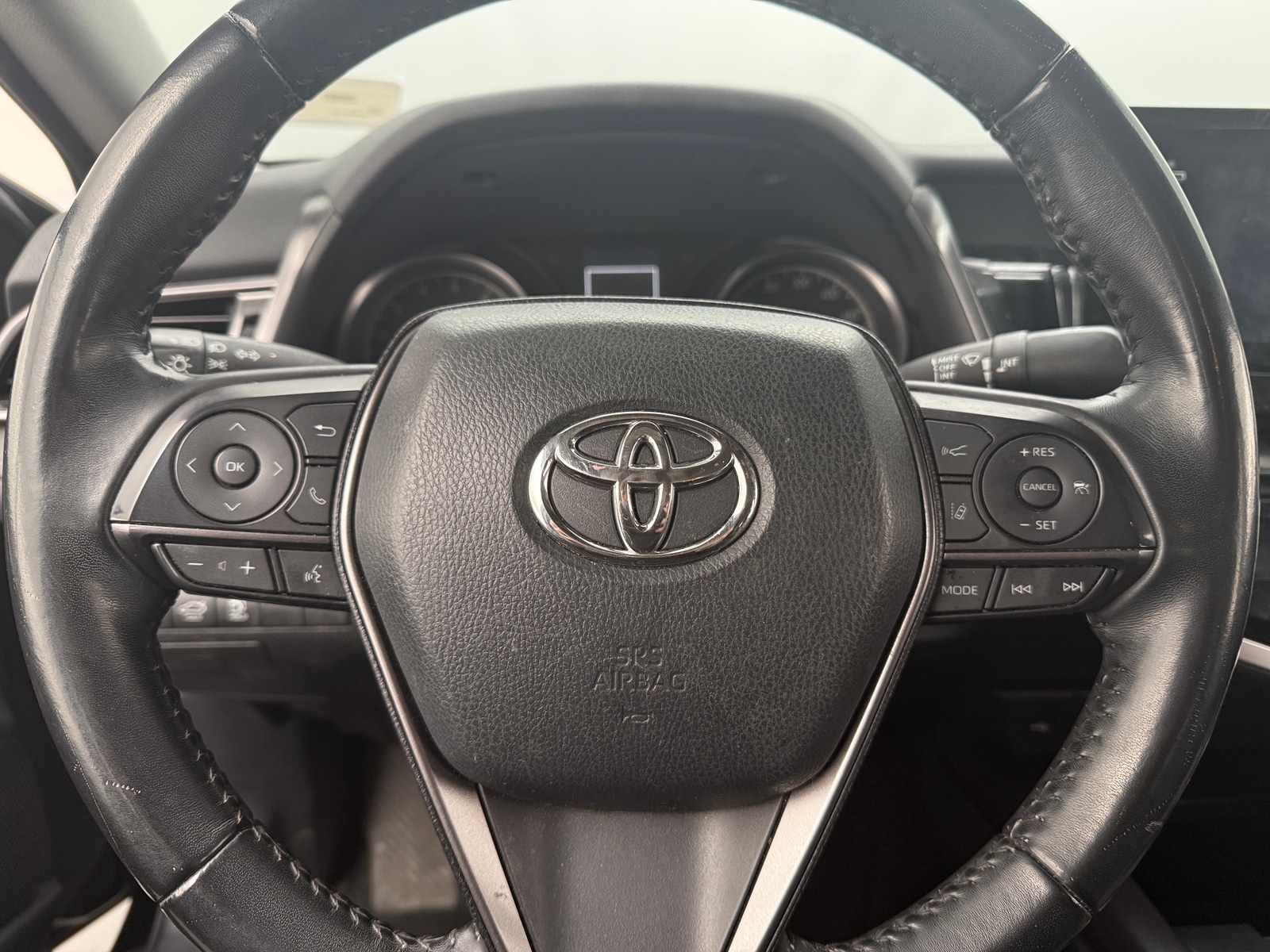 Thumbnail: 2021 Toyota Camry - 4