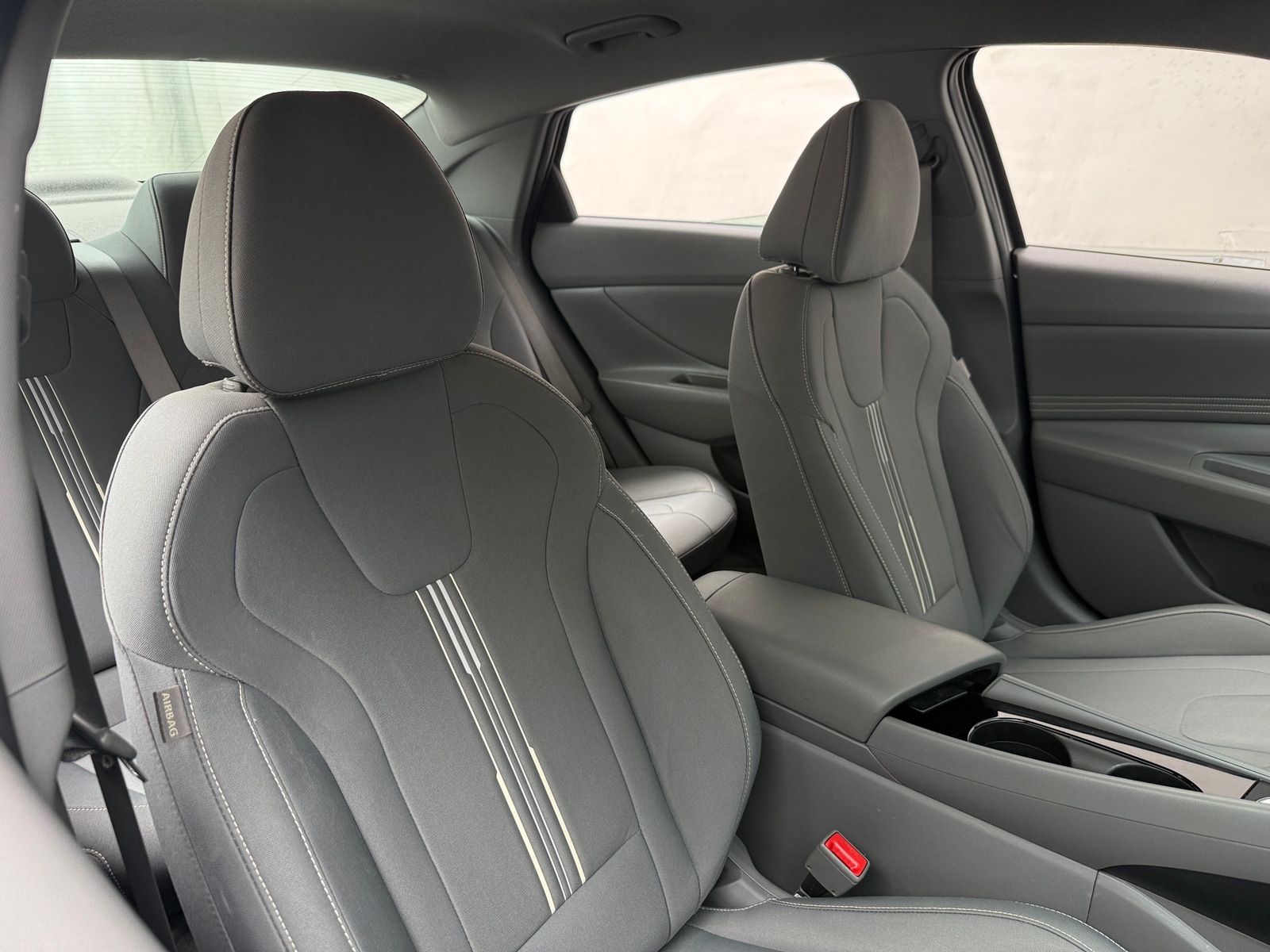 Thumbnail: 2023 Hyundai Elantra - 2