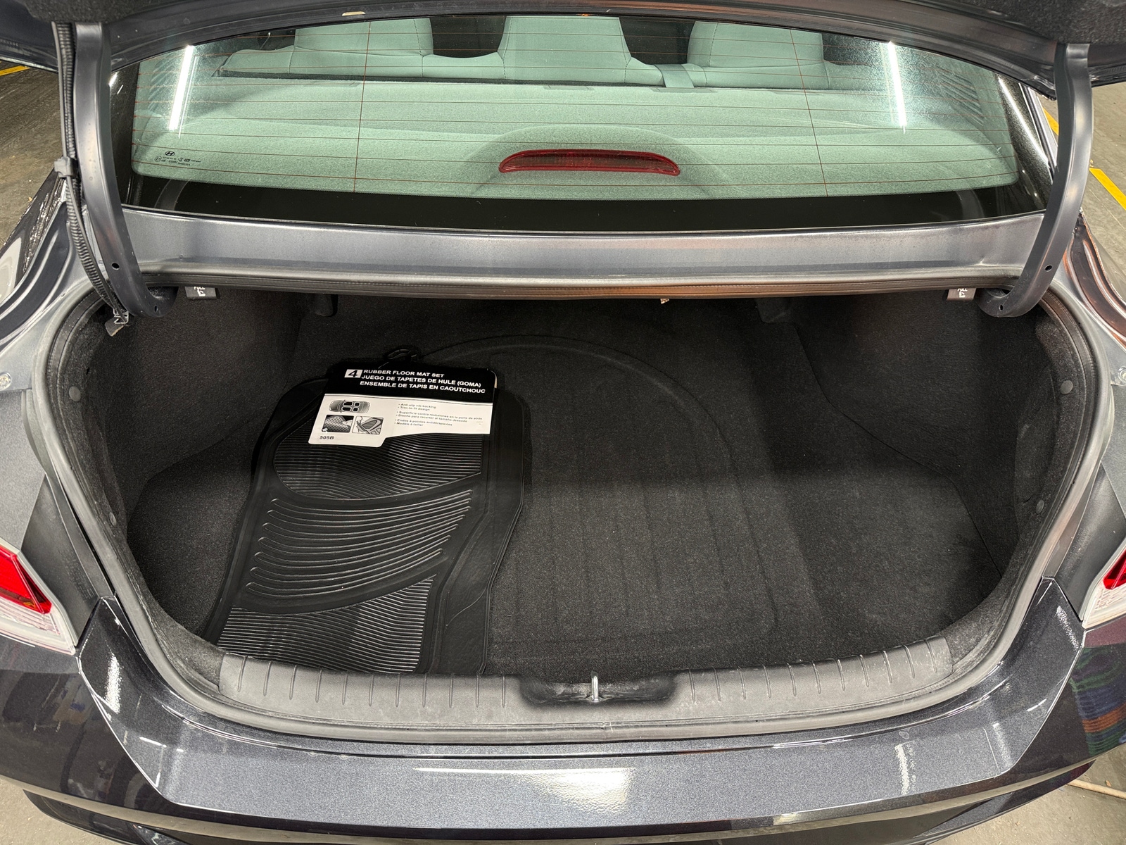 Thumbnail: 2023 Hyundai Elantra - 7