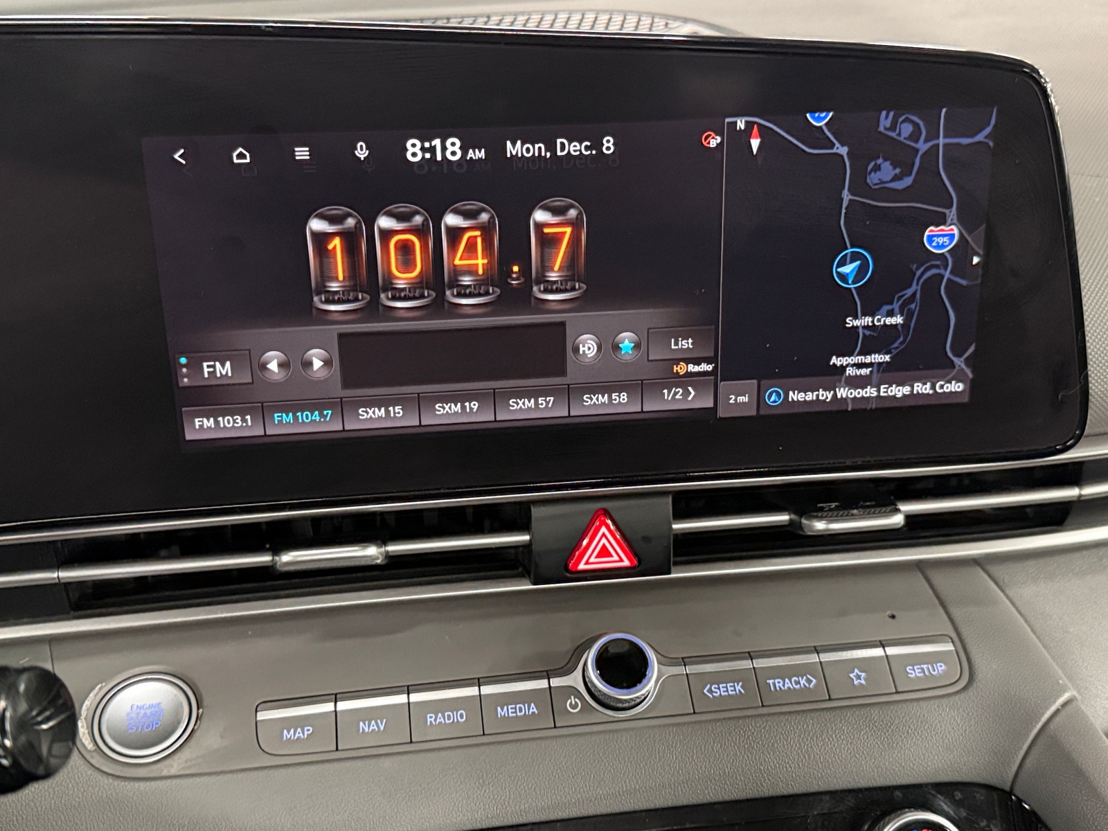 Thumbnail: 2023 Hyundai Elantra - 4