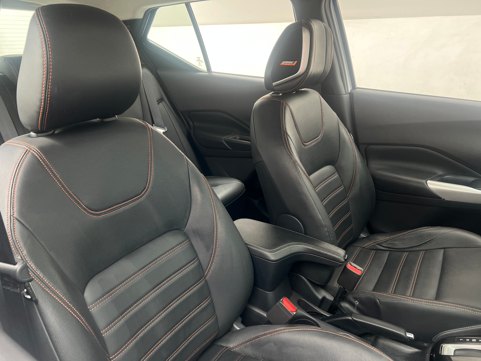 Thumbnail: 2020 Nissan Kicks - 2