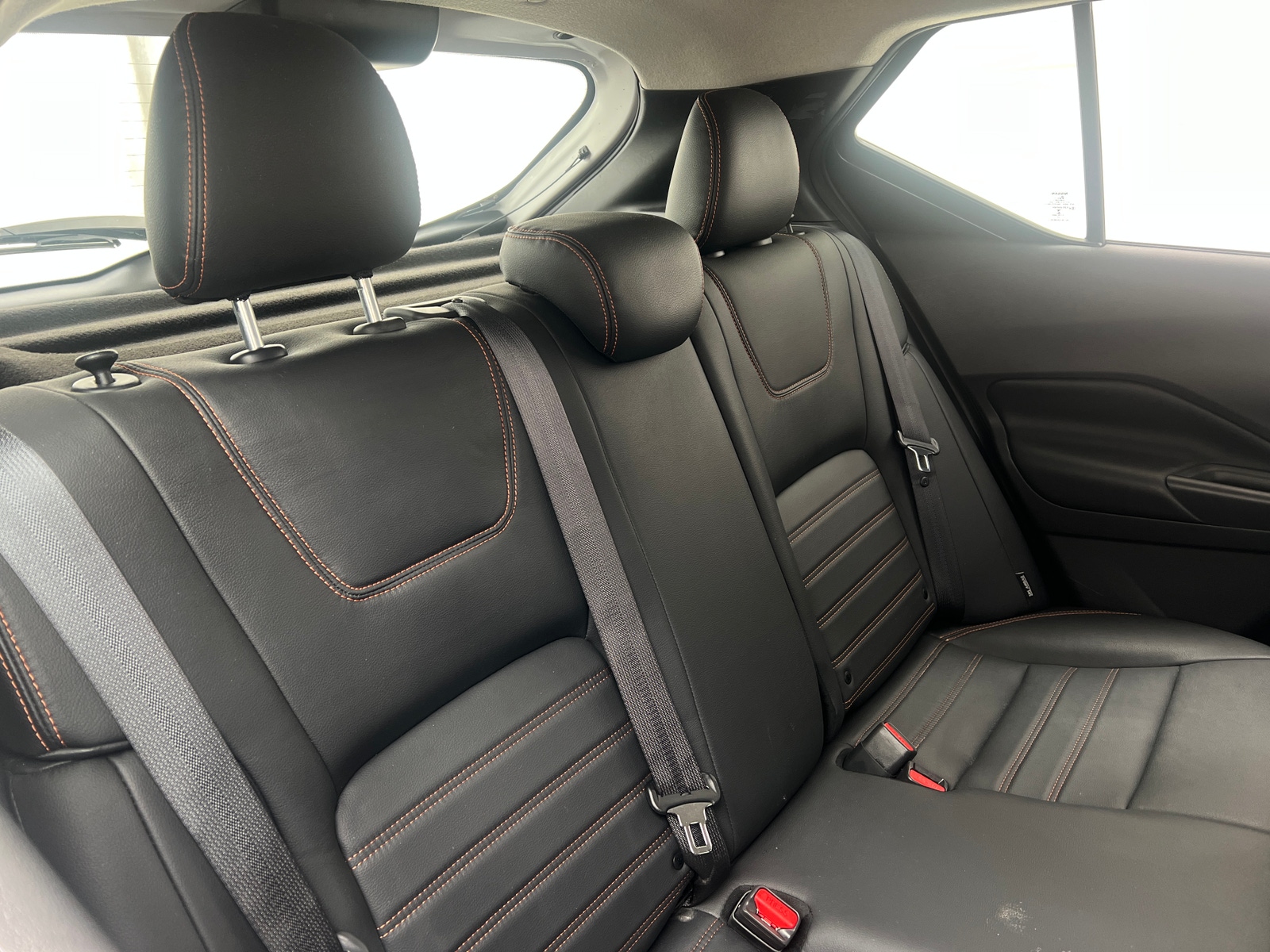 Thumbnail: 2020 Nissan Kicks - 6