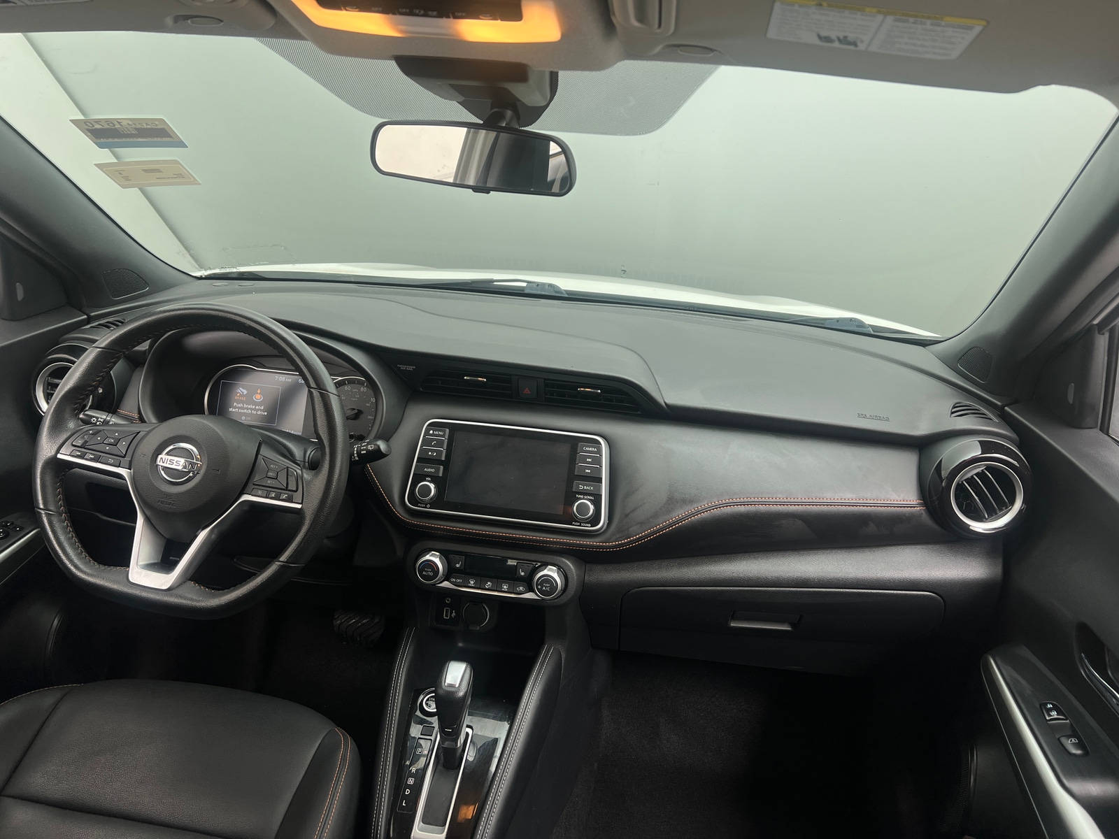 Thumbnail: 2020 Nissan Kicks - 3