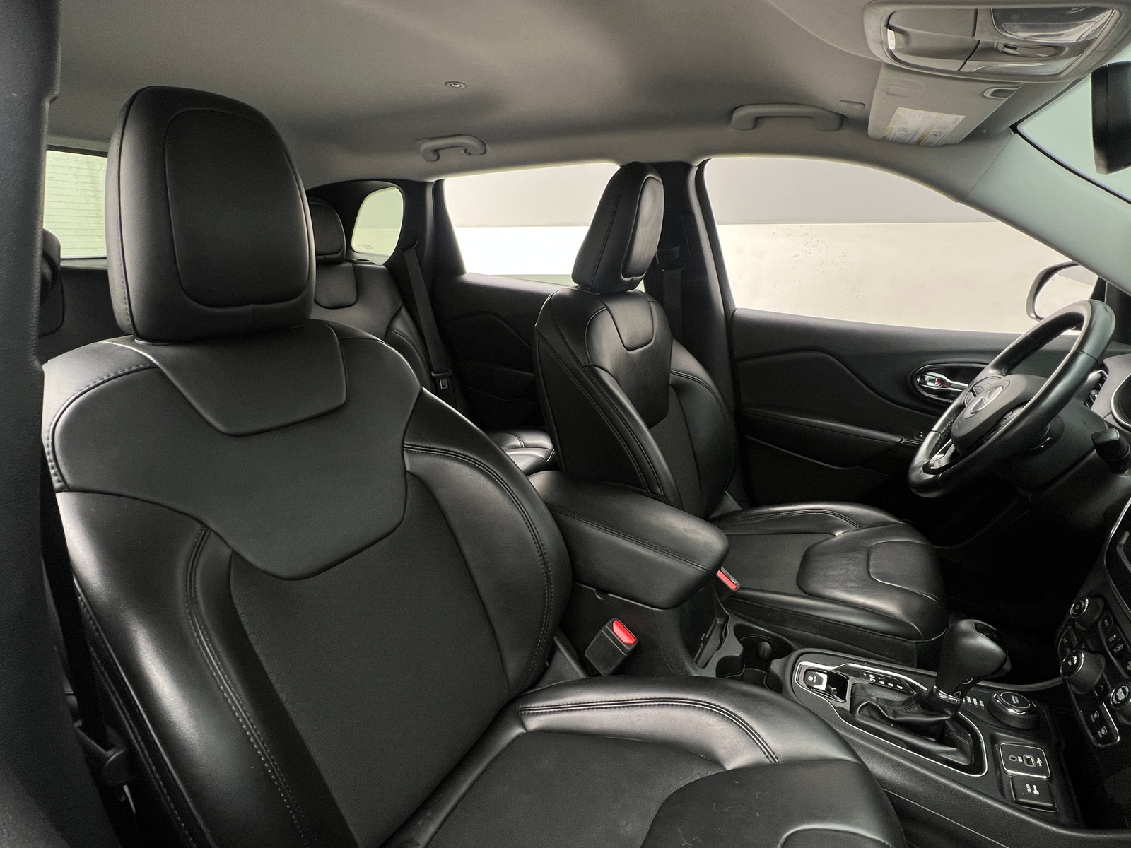 Thumbnail: 2021 Jeep Cherokee - 2