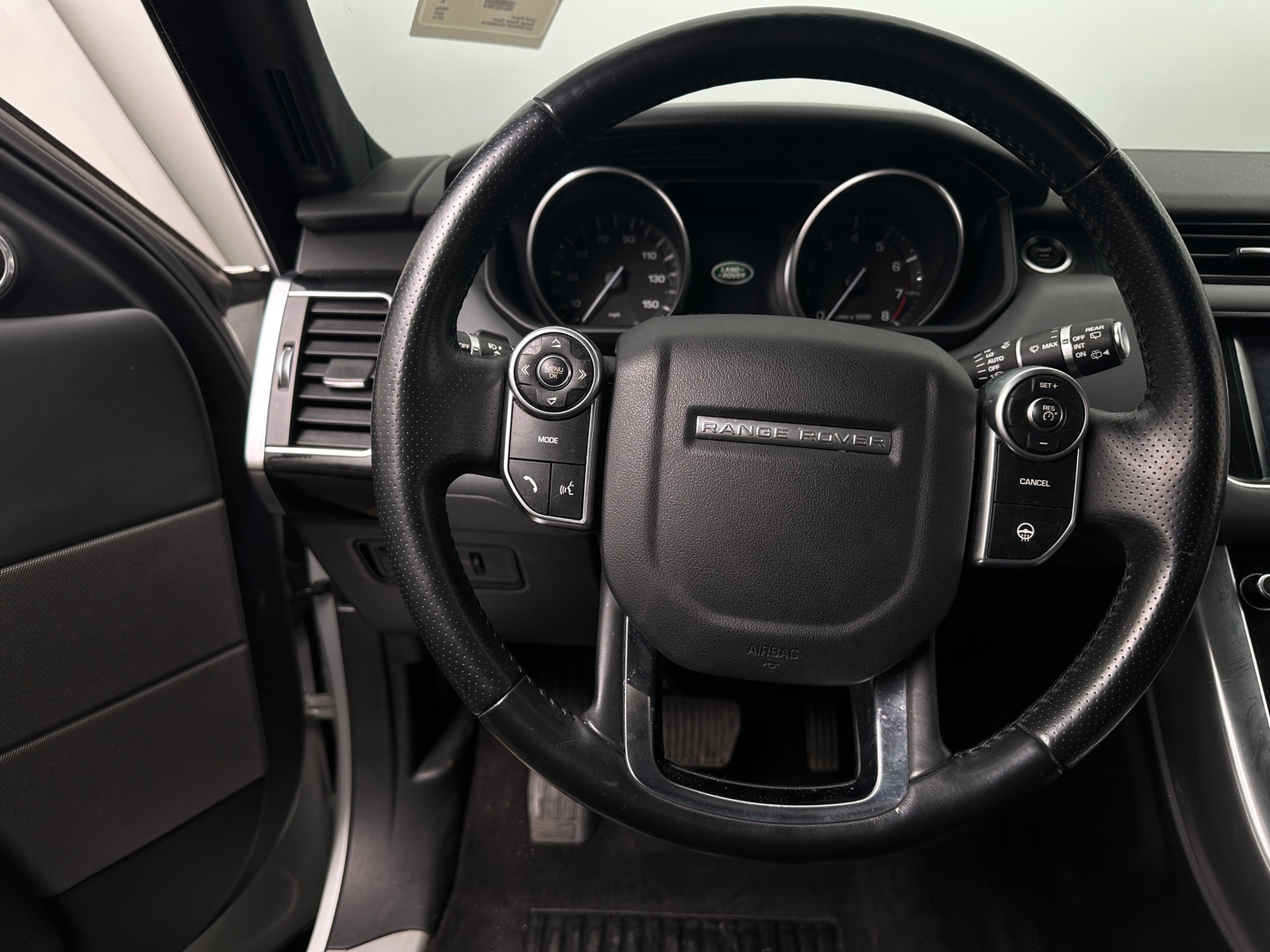 Thumbnail: 2014 Land Rover Range Rover Sport - 4