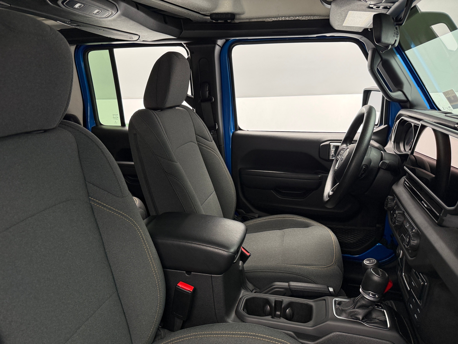 Thumbnail: 2024 Jeep Gladiator - 2