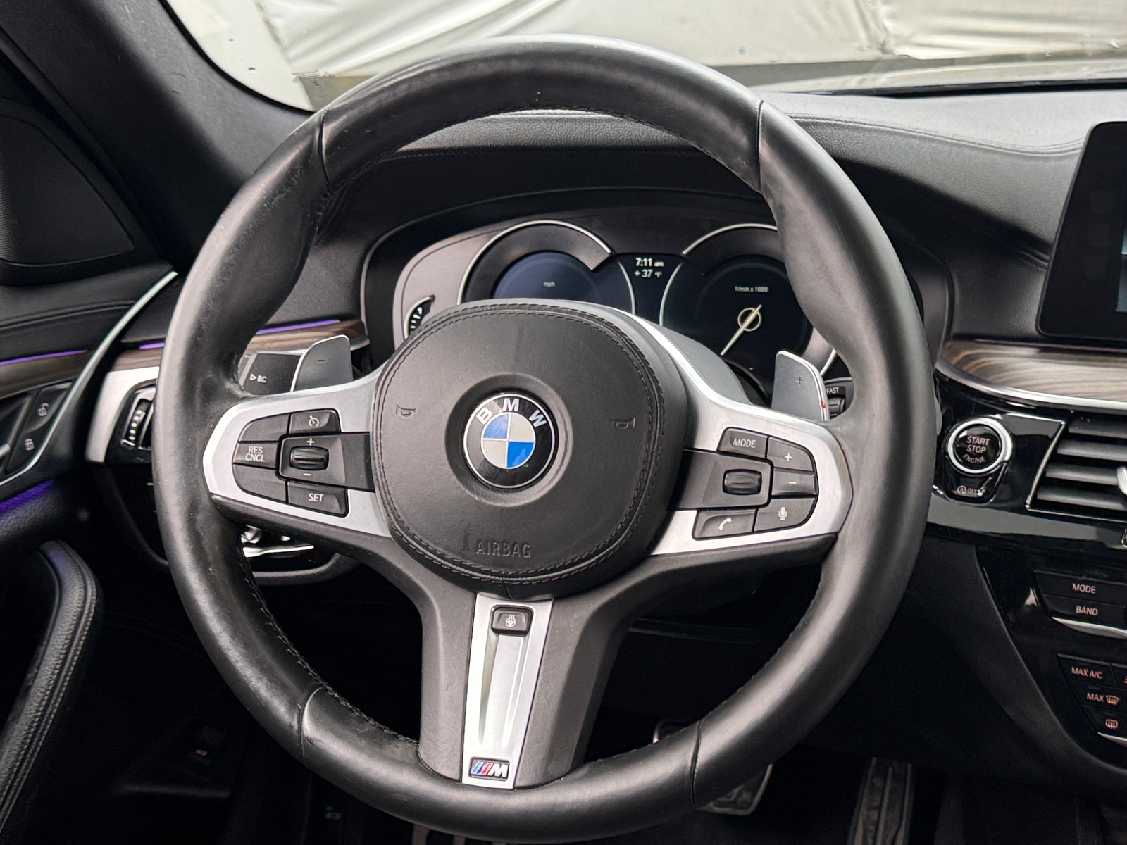 Thumbnail: 2018 BMW 5 Series - 4