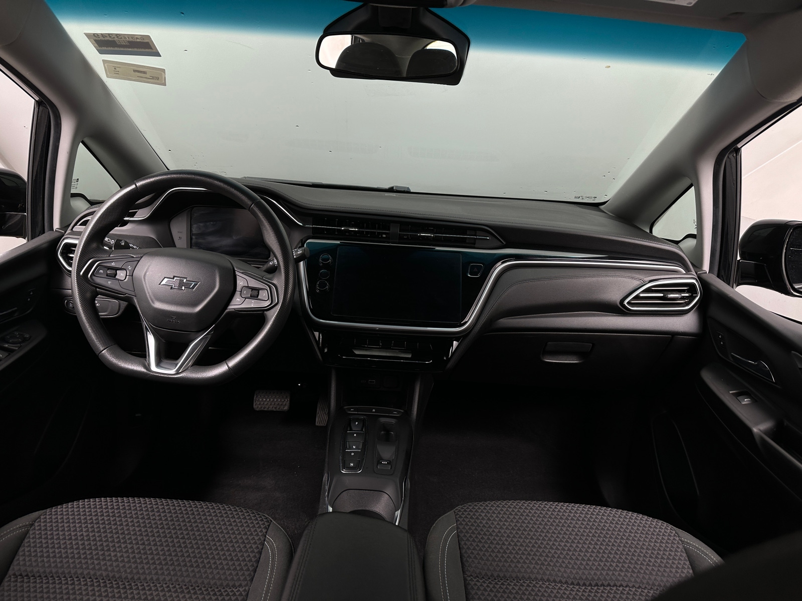 Thumbnail: 2022 Chevrolet Bolt EV - 3